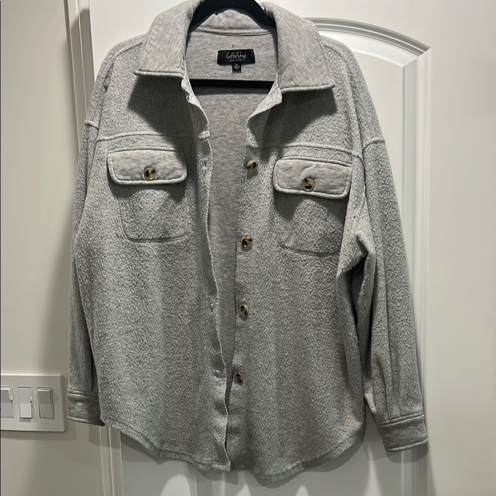 Coffee shop New York Shacket